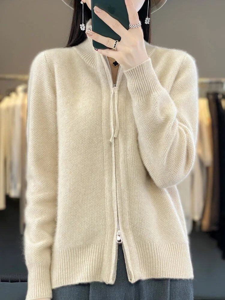 Amelia | Cozy Zip-Up Cardigan